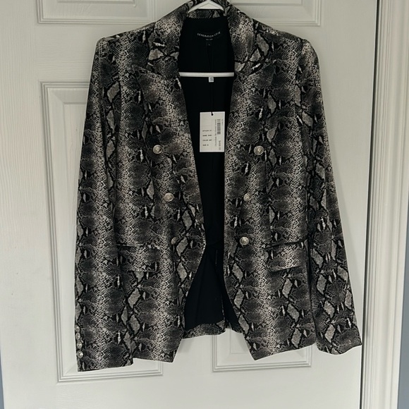 GENERATION LOVE Sasha Snake Dbl Breasted Blazer NWT - Picture 5 of 5